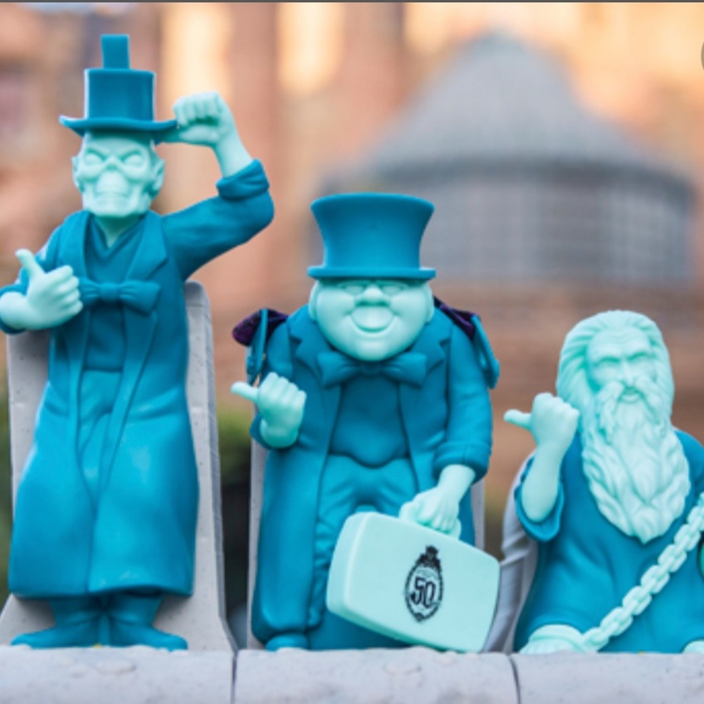 Disney H M Hitchhiking Ghosts Popcorn Bucket  SET